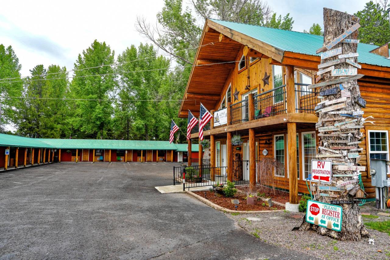 Alpine Lodge Hotel Cascade Exterior photo